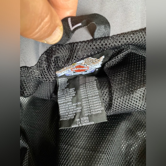 Harley Davidson Fall/Spring jacket - Picture 8 of 12